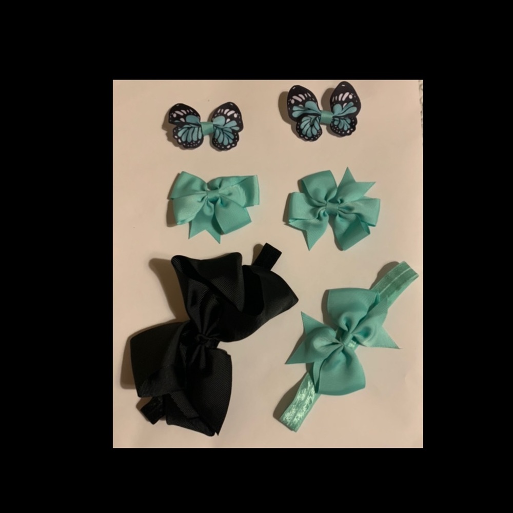 Hair bows